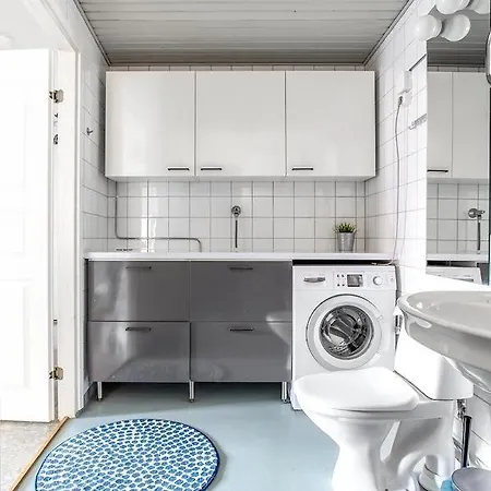 Kotikolmio Grayson 라티